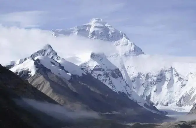 2003年珠峰登山失踪_珠峰登山者遗体_